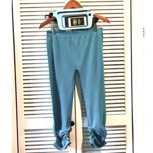 NWOT Charlie Paige Leggings & Fanny pack L/XL